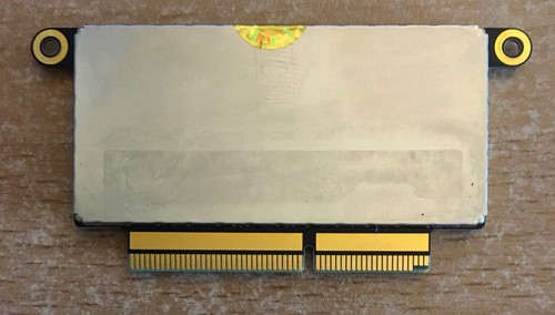 Apple MacBook Pro 13" SSD 128 GB - A1708 - 2017 - Picture 2 of 2