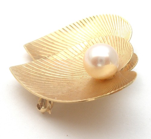 14K Yellow Gold Pearl Brooch Pin With Double Heart Design 5.6 Grams Vintage - Picture 3 of 7