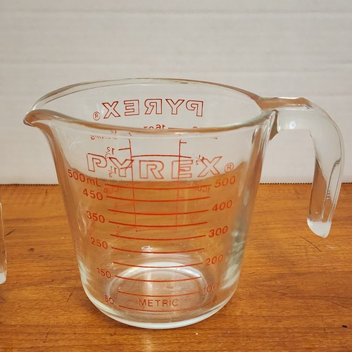 Pyrex Glass Measuring Cups 4 Cup / 1 qt. / 1 Liter + 2 Cup / 1 Pint / 500 ml VGC - Foto 3 di 7