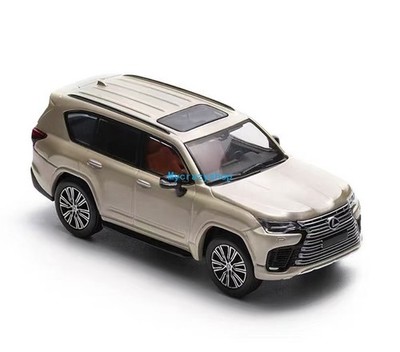 CR Masdi 1:64 Gold 2022 LX600 Luxury SUV Sports Model Diecast Metal Car 