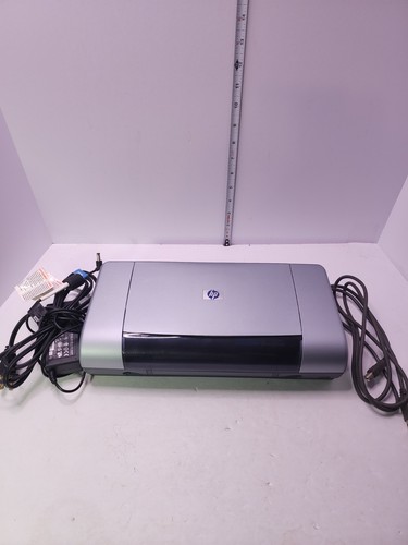 HP DeskJet 450 Mobile Inkjet Color Printer C8111A With Cords Read Ad For Details - Picture 2 of 16