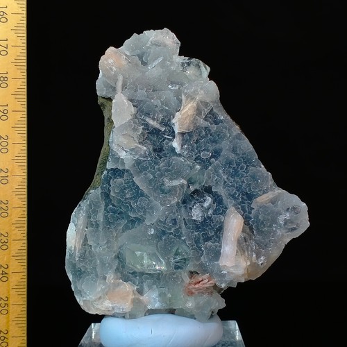 Espécimen botrioidal brillante estilbita apofilita calcedonia azul India 866ct - Imagen 1 de 6