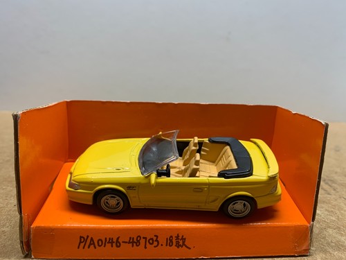 NEWRAY MUSTANG GT CONVERTIBLE 1994 EN BOITE  1/43 D4 - Imagen 3 de 5