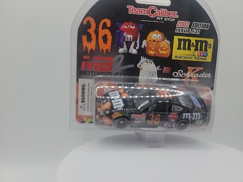 2002 Team Caliber 1:64 Ken Schrader #36 M&M’s Spooky Ed. Issue #31 - Picture 2 of 2