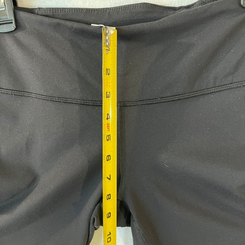 Patagonia Womens Leggings Size Medium Black Capri Cropped Pockets Hiking Comfort - Picture 14 of 16