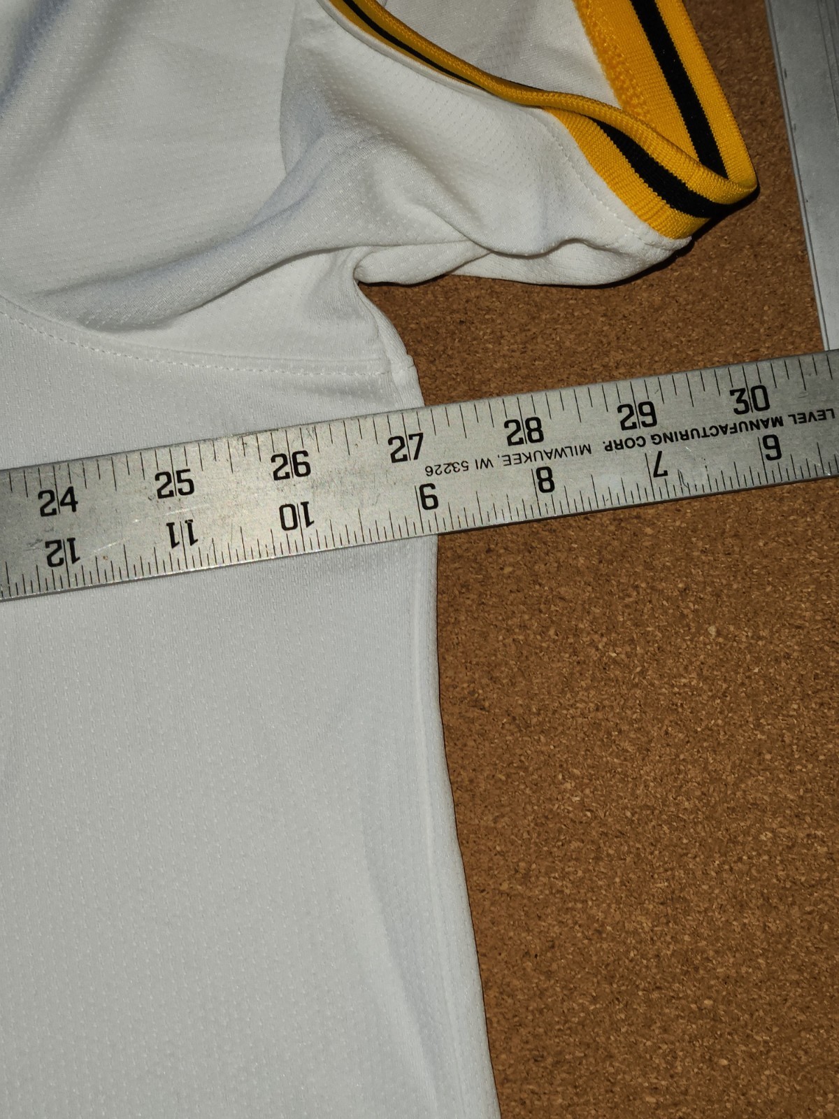 Picture 3 of 24