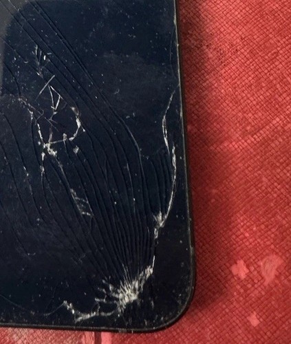 Apple iPhone 13 - 128GB - (Unlocked) cracked back - Afbeelding 9 van 9