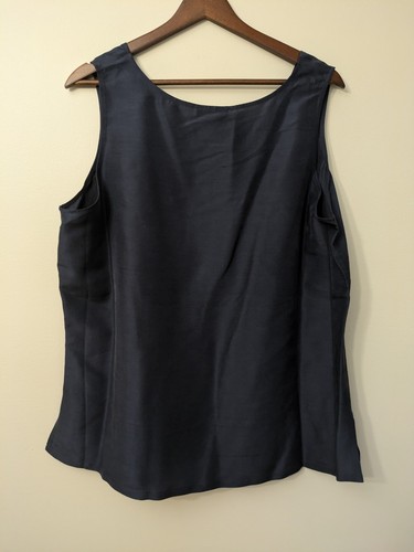 Avenue 100% Silk Tank Top Textured Navy Relaxed Business Casual Size 14/16 NWT - Picture 4 of 9