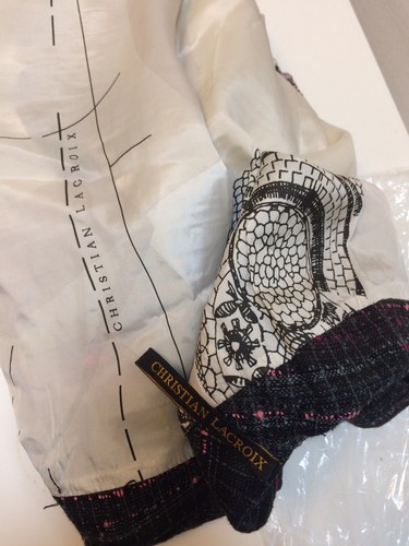 Christian Lacroix Lace Trim Boucle Pencil Skirt Multi Color size 4 - Picture 7 of 7