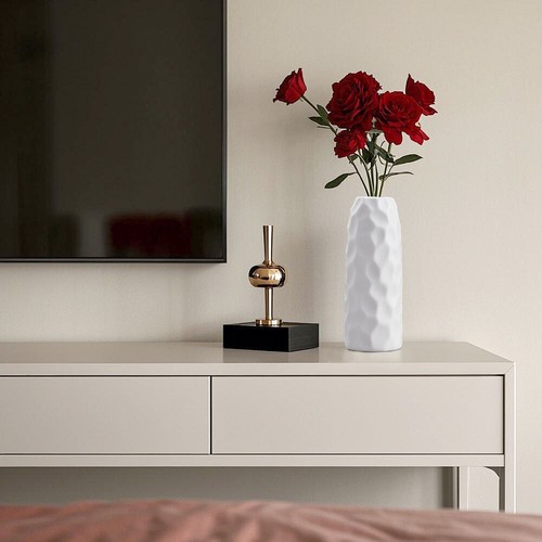 20cm Tall White Ceramic Flower Vase | Modern Elegant Home Decor Ornament - Picture 6 of 66