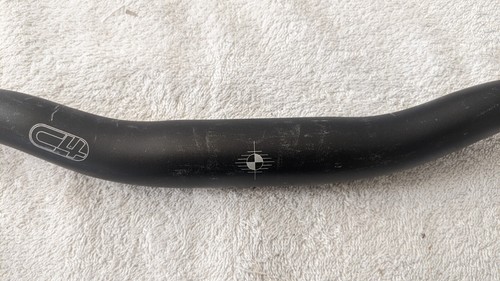 Cannondale C4 Mountain Bike Handlebars (31.8mm x 690mm) - Picture 3 of 3