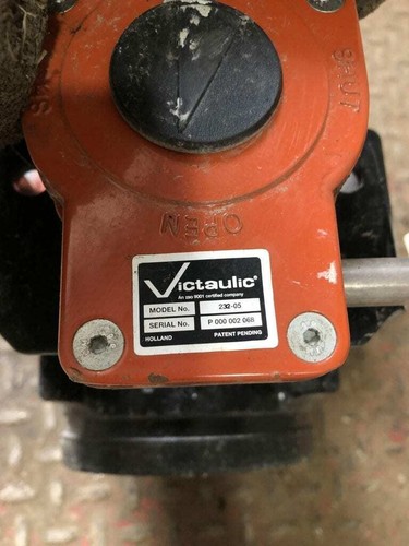 Victaulic 5" DI Manual Grooved Butterfly Valve w/ Check Valve 300PSI - Picture 9 of 9