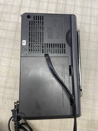 Sony ICF38 Portable FM AM 2 Band Radio Gray 120V or 4AA Tested Working Clean - Picture 8 of 15