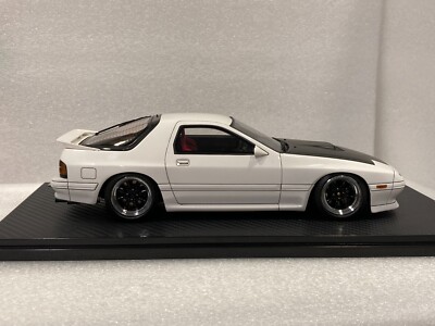 Ignition Model 1/18 IG0292 Mazda Savanna RX-7 (FC3S) White 2 Ignition Model 1/18 IG0292 Mazda Savanna RX-7 (FC3S) White 2