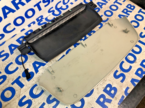 SAAB 9-3 93 Top High Mounted Rear Brake Light & Cover 12787217 12802946 4Door - Picture 2 of 6
