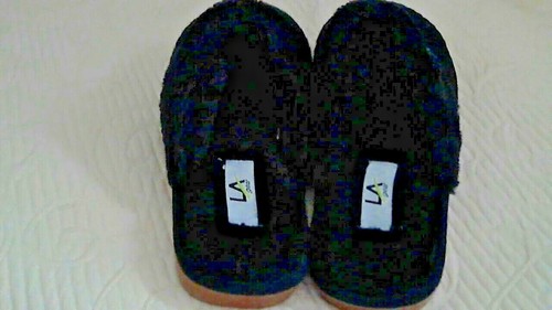 Pantuflas de piel tejida para dormitorio LA Gear talla XS 5-6M NUEVAS WTags forradas de piel negra - Imagen 3 de 6