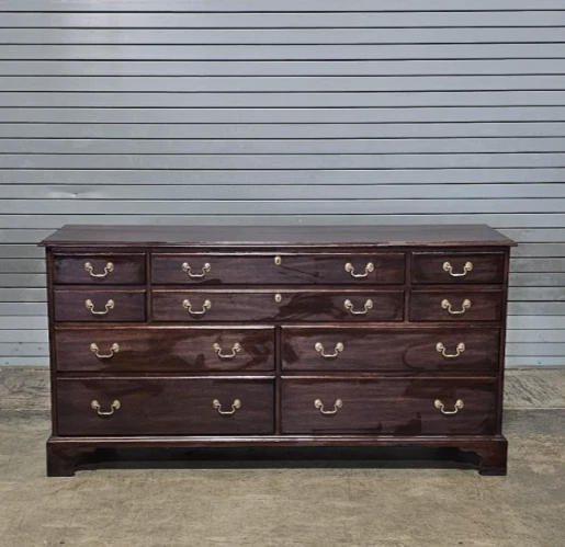 Cómoda Henkel Harris caoba #29 mancha cola de milano construcción Foto 3 de 4