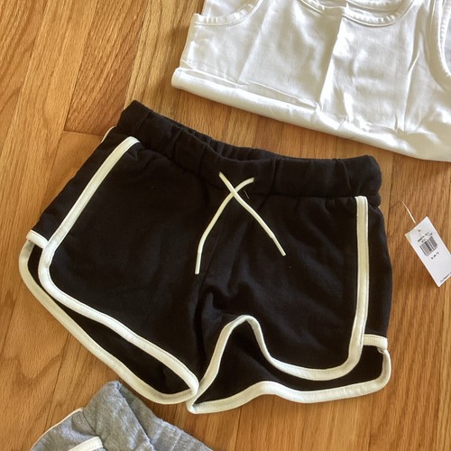 Girls Size 6-7 (2 ) Old Navy Athletic Sport Shorts / White Tank - Picture 3 of 4