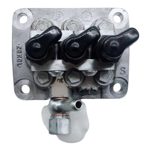 Fuel Injection Pump 1G830-51012 104139-3071 for Kubota L2501D L2501F EngineD1803 - Picture 3 of 3