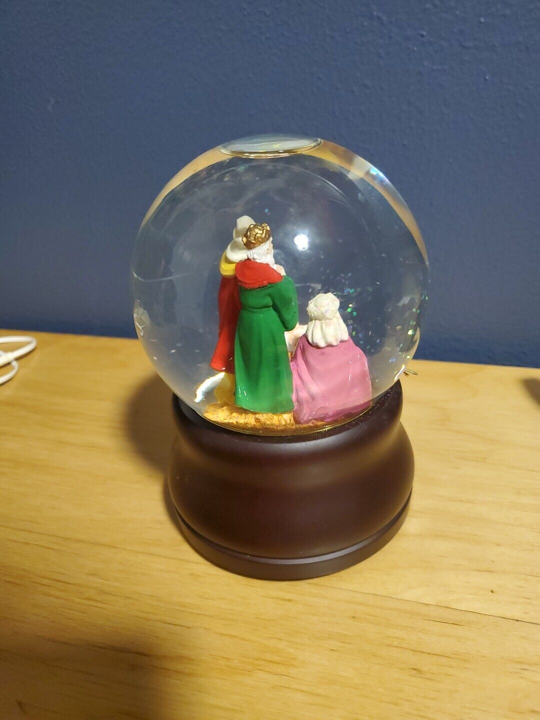 Picture 2 of 4