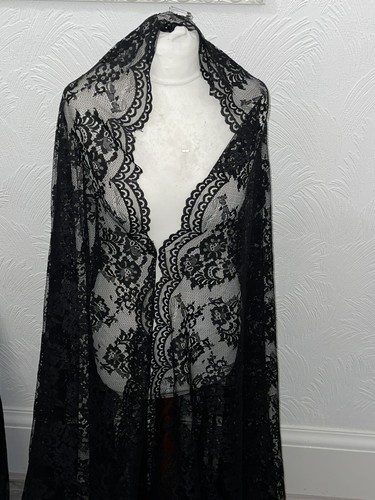 1m Black  SCOLLOPED Vintage French Bridal Lace Fabric Chantilly Wedding Dress - Picture 3 of 10