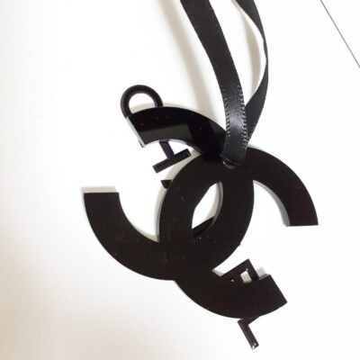ヴィンテージシャネル CCロゴ チャーム ヴィンテージシャネル CCロゴ チャーム CHANEL CC Logo Pin