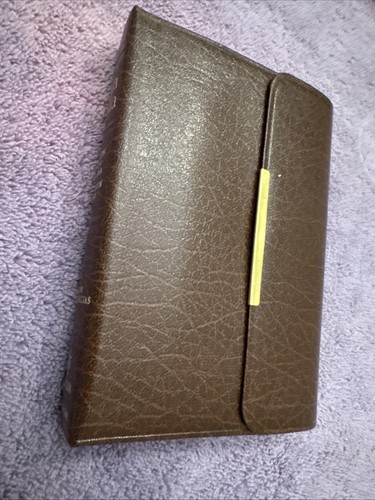 Santa Biblia, versión Reina Valera, 1960, con referencias Bonded Leather 4.5” x6 - Imagen 2 de 7