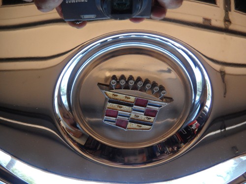 1968 68 original Cadillac Eldorado hubcap (1) polished with chrome crest - great - Picture 11 of 13