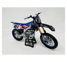 New Ray Toys 58423 1:12 Yamaha YZ450F Motocross of Nations Bike (Eli Tomac)