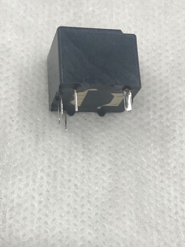 Relé Denso 056800-3750 12 V 5 pines - Imagen 4 de 5