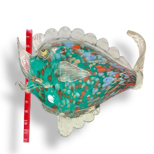 Hand-Blown Art Glass Fish Sculpture - Aqua Green with Gold Flecks, Vintage Colle - Picture 7 of 9