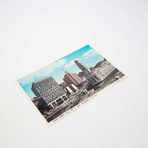 Vintage Aukland New Zeland Postcard Queen Street Town Hall - Picture 4 of 4