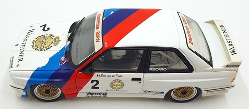 Minichamps 1/18 Scale Diecast 80 43 0 396 026 - BMW M3 1987 Zakspeed E.v.d.Poele - Picture 3 of 5
