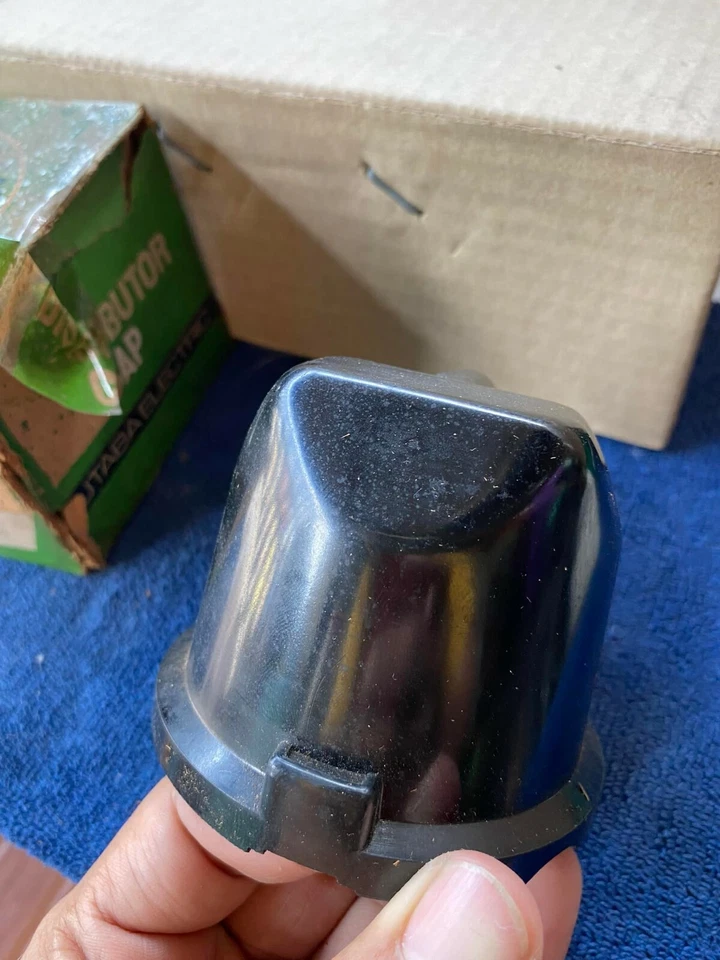 TAPA DISTRIBUIDOR DATSUN NISSAN 1200 320 312 410 22162-30104 NOS JAPÓN Foto 2 de 4