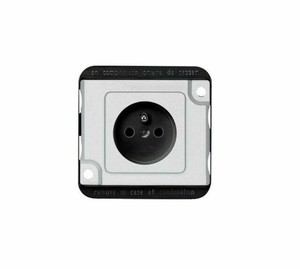 LOT DE 5 MTN2500-7060 prise anti vandalisme schneider 2P+T
