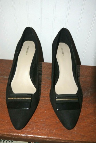 DRESSBARN BLACK NORI PUMPS WITH BUCKLES SIZE 8.5M - Picture 2 of 4