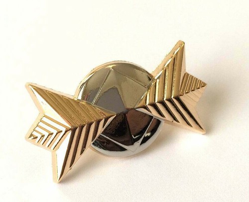 Colección de pines de lujo de películas de Star Trek rango insignia - Tú eliges tu elección de 18 - Imagen 11 de 31