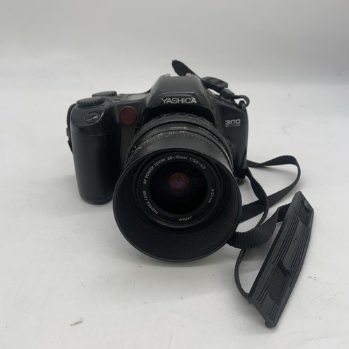 YASHICA 300 52MM AF Camera W/ Vivitar Zoom Thyristor 5200 Flash Lot UNTESTED - Picture 9 of 16
