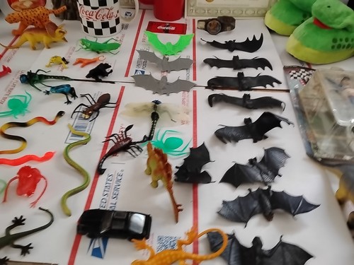 Lot Of 40+ Junk Draw / Estate Sale Items, Coca Cola+ Vtg Rubber Animals T6#16 - Picture 19 of 24