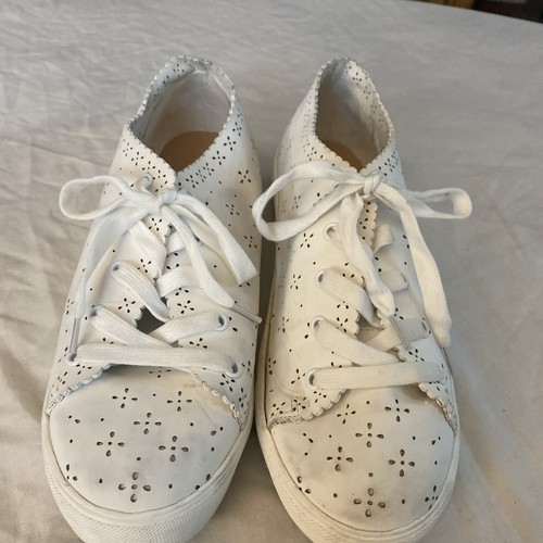 9,5 M Grand Crosscourt Sneaker weiß Leder Schnürer