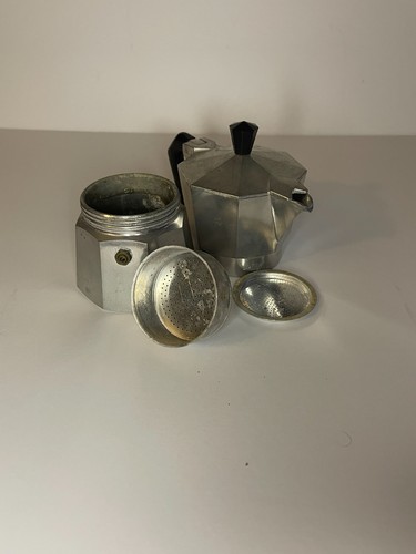 VTG Junior Express Moka Pot – Made in Italy – Aluminum Stovetop Espresso Maker - Picture 3 of 12