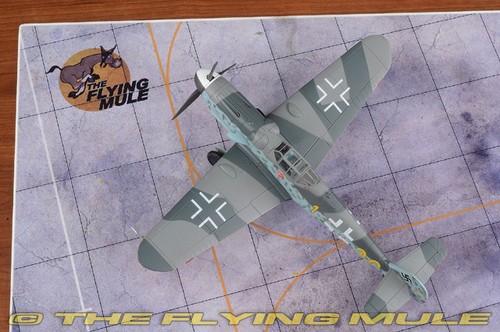 Hobby Master 1:48 Bf 109G Luftwaffe 9./JG 52 Erich Hartmann - Picture 7 of 8