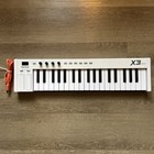 Midiplus X3 mini MIDI Keyboard Controller 37 Key, White Pre-Owned