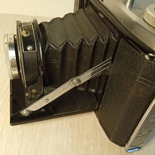 Zeiss Ikon Nettar 517/16 Folding Roll Film Camera (c.1949) #0273 - Picture 7 of 9