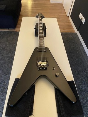 Richie Faulkner Flying V Epiphone E Gitarre Limited Edition
