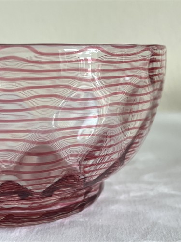 Bohemian Studio Art Glass Bowl - Arándano Remolino Raya 16 cm Soplado a Mano De Colección - Imagen 3 de 11