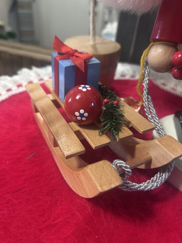 Steinbach Troll Nussknacker, Weihnachtsmann mit Schlitten, 10,5" Handmade In Germany - Bild 3 von 14