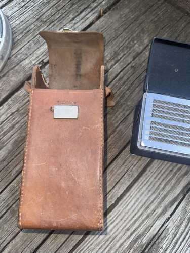 Radio tube portable vintage Victor RCA modèle BP-10 non testée. Etui en cuir. (T3) - Photo 2/23