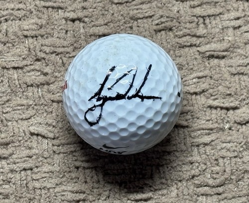 Tiger Woods Signed Golf Ball, With COA - Picture 3 of 4