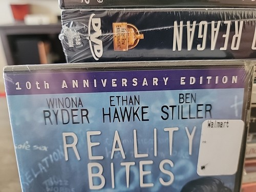 Reality Bites (Brand New DVD, 2004, 10th Anniversary Widescreen Edition) - Picture 3 of 6